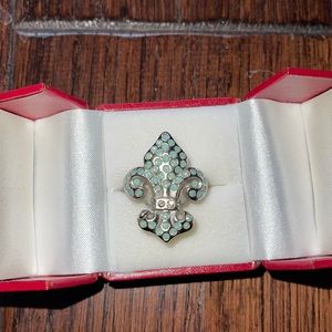 Sterling silver fleur-de-lis ring